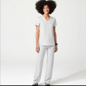 Figs space grey set. Top: XS bottom: Small (tall)